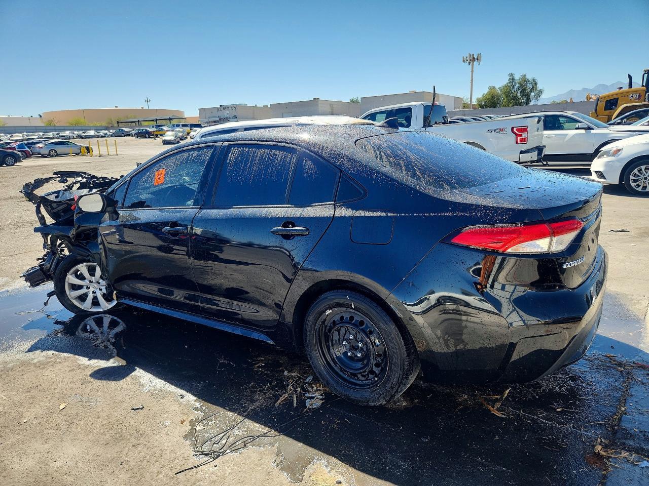 2022 TOYOTA COROLLA LE photo 3
