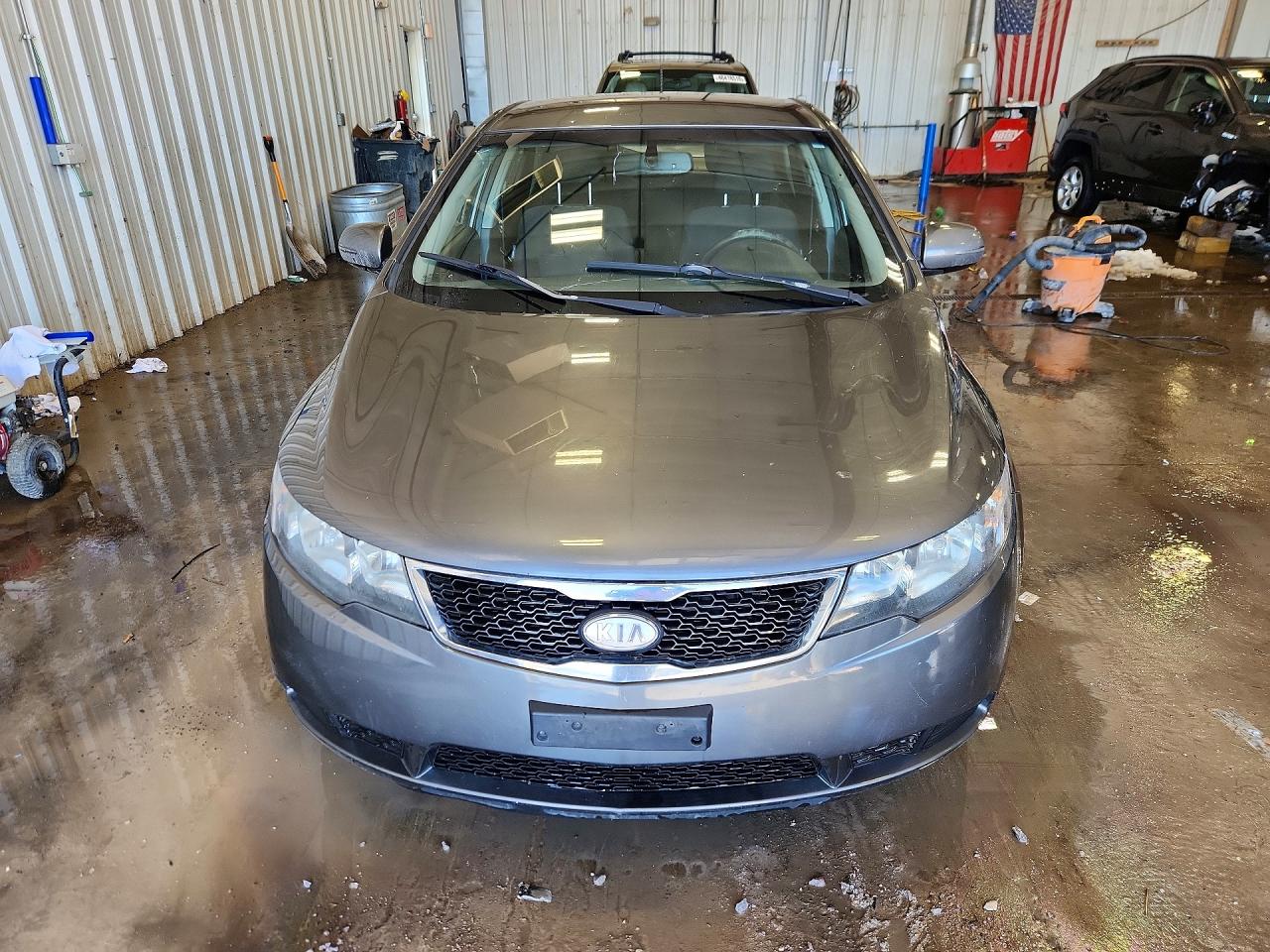 2013 KIA FORTE EX photo 5