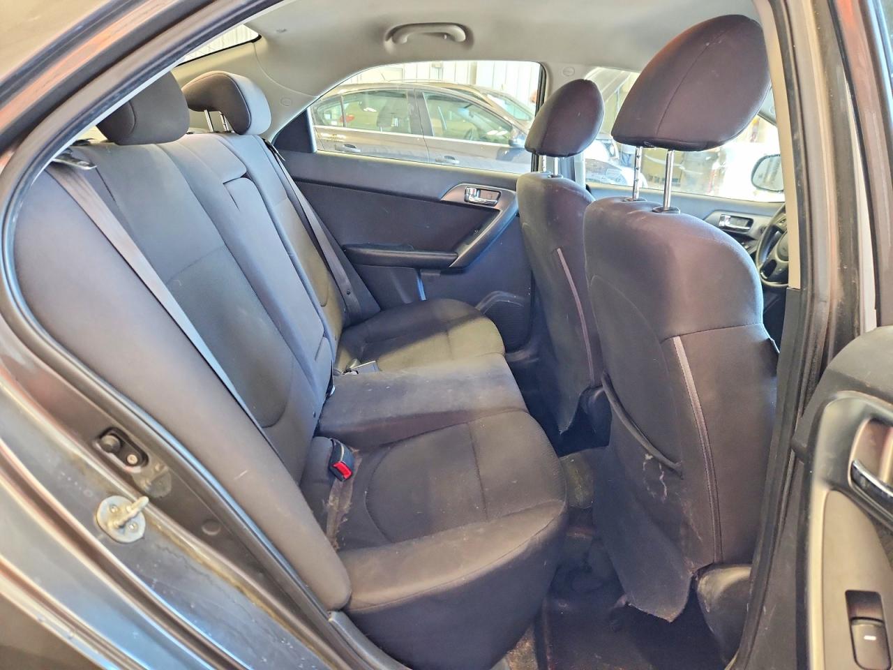 2013 KIA FORTE EX photo 10