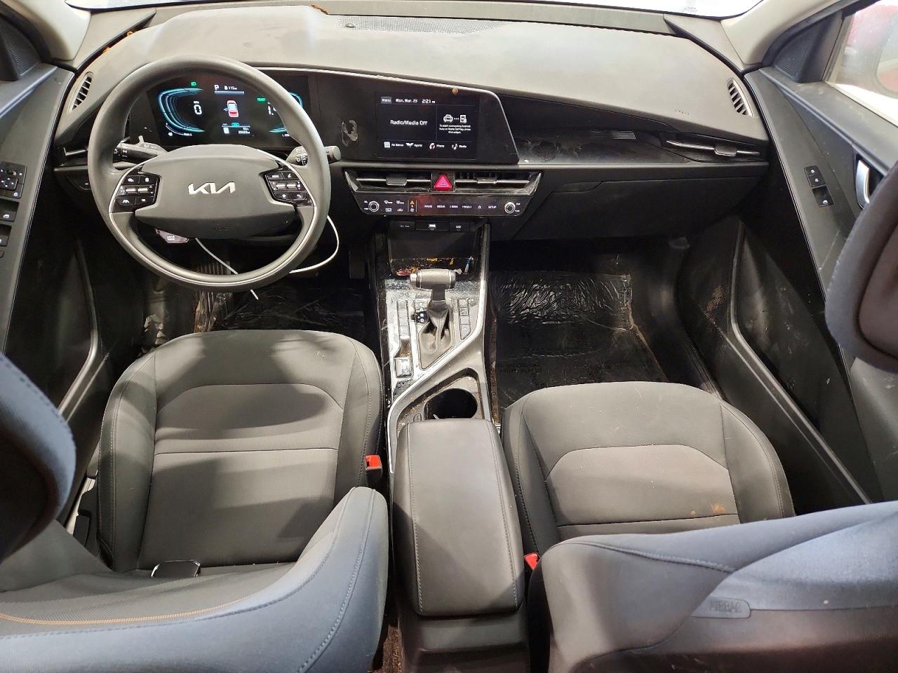 2023 KIA NIRO LX photo 15