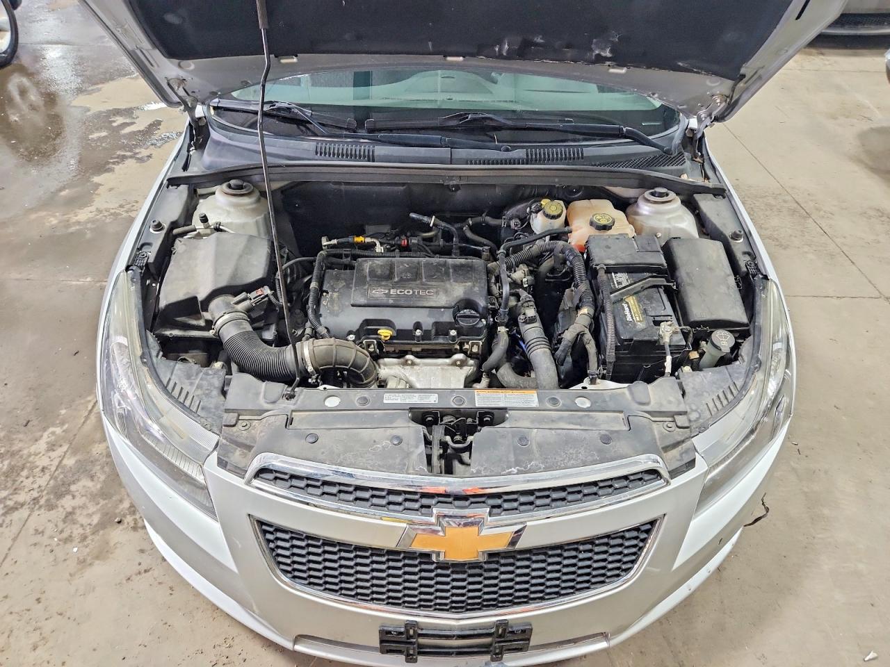 2013 CHEVROLET CRUZE LT photo 11