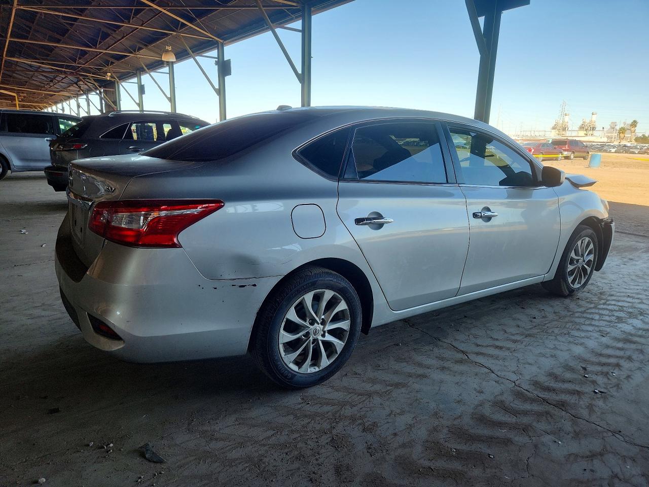 2018 NISSAN SENTRA SV photo 3