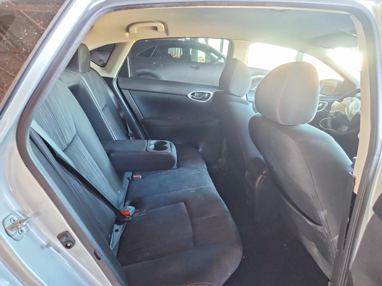 2018 NISSAN SENTRA SV photo 10