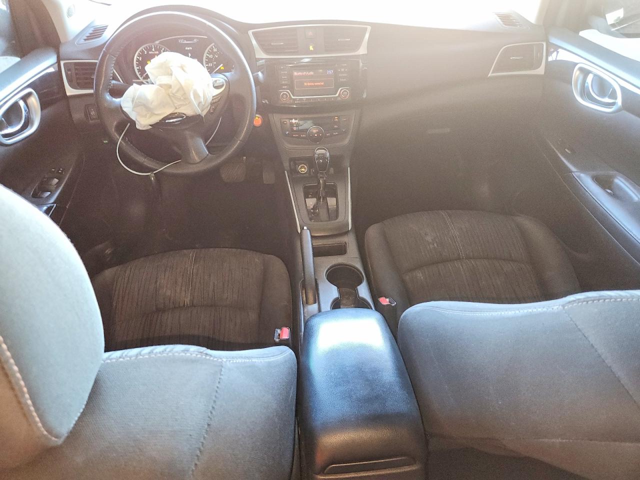 2018 NISSAN SENTRA SV photo 8
