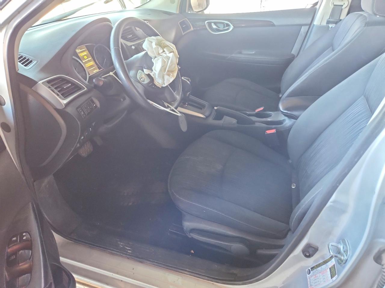 2018 NISSAN SENTRA SV photo 7