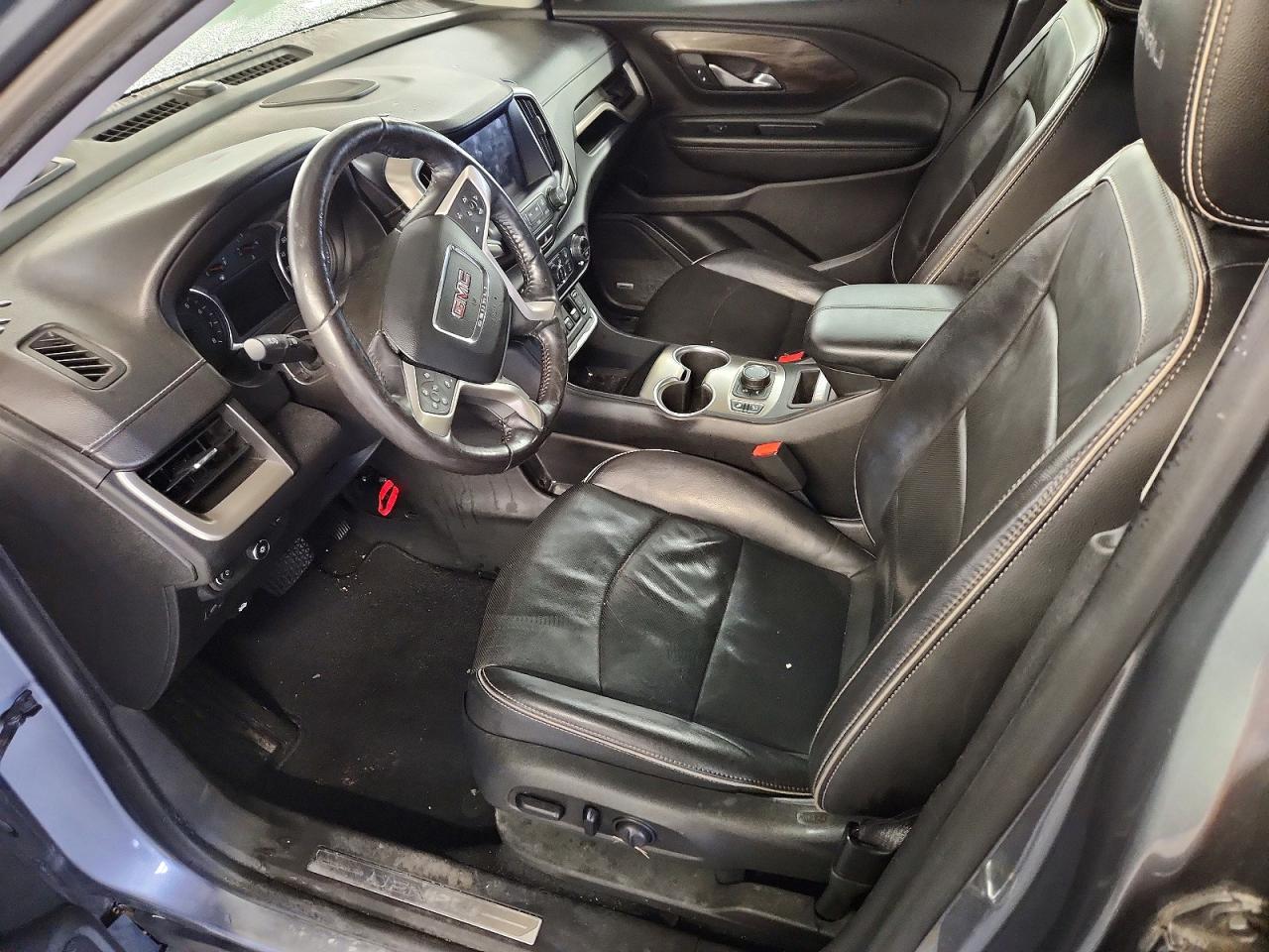2018 GMC TERRAIN DENALI photo 13