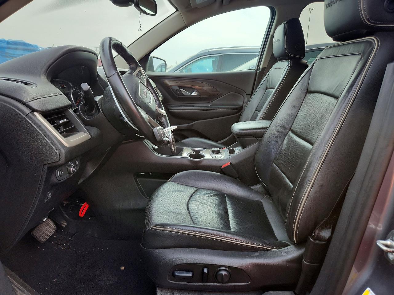 2018 GMC TERRAIN DENALI photo 14