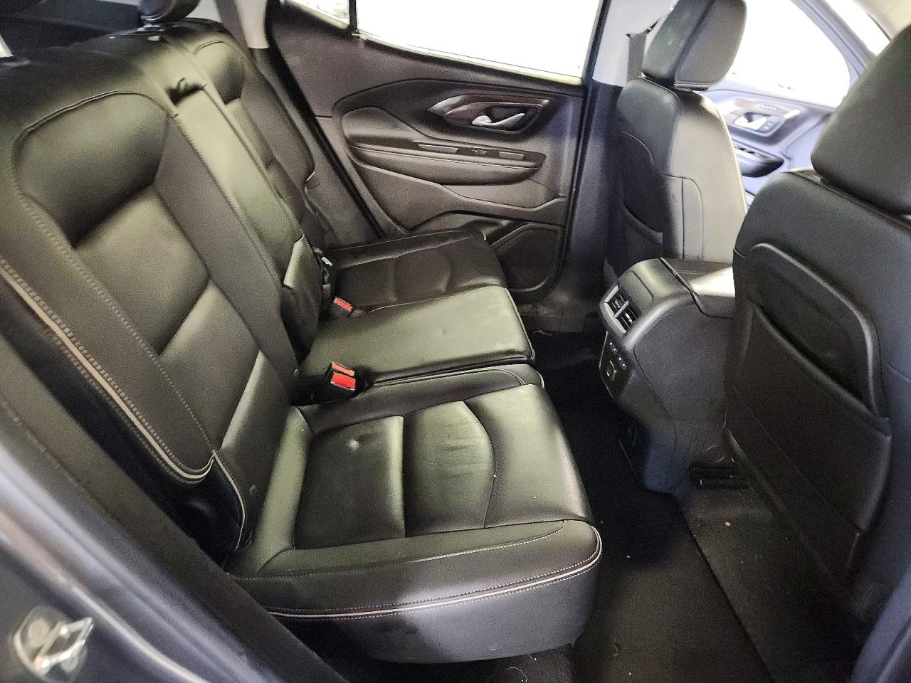 2018 GMC TERRAIN DENALI photo 21