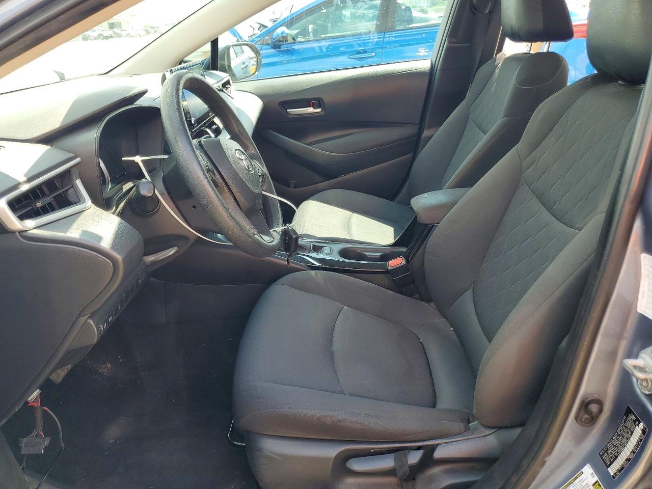 2021 TOYOTA COROLLA LE photo 19