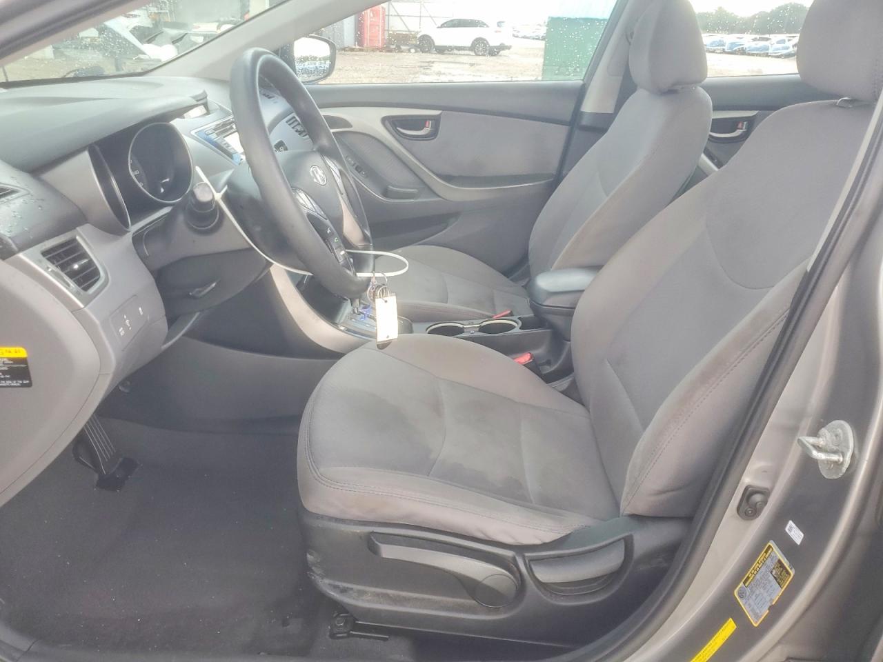 2013 HYUNDAI ELANTRA GLS photo 7