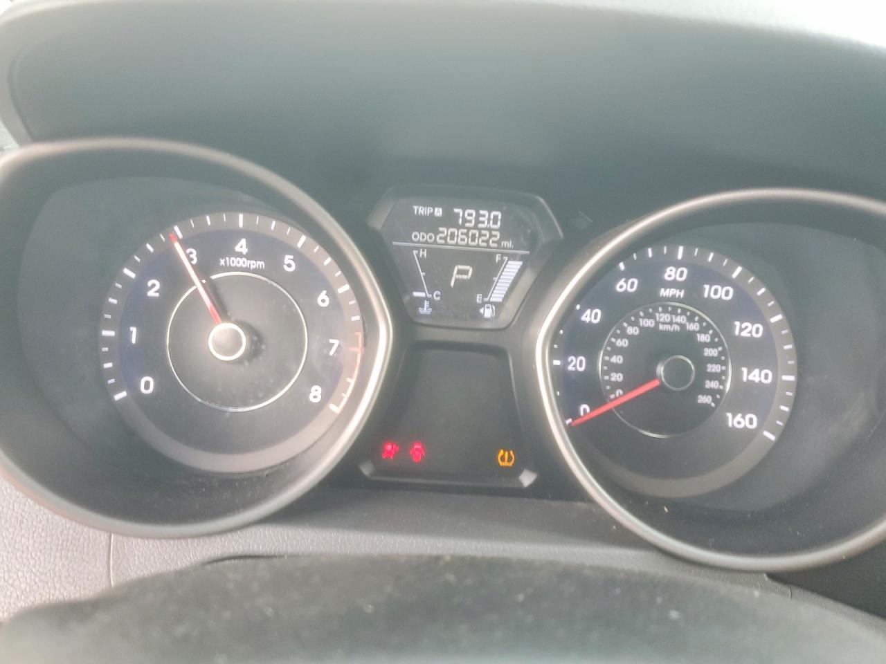 2013 HYUNDAI ELANTRA GLS photo 9