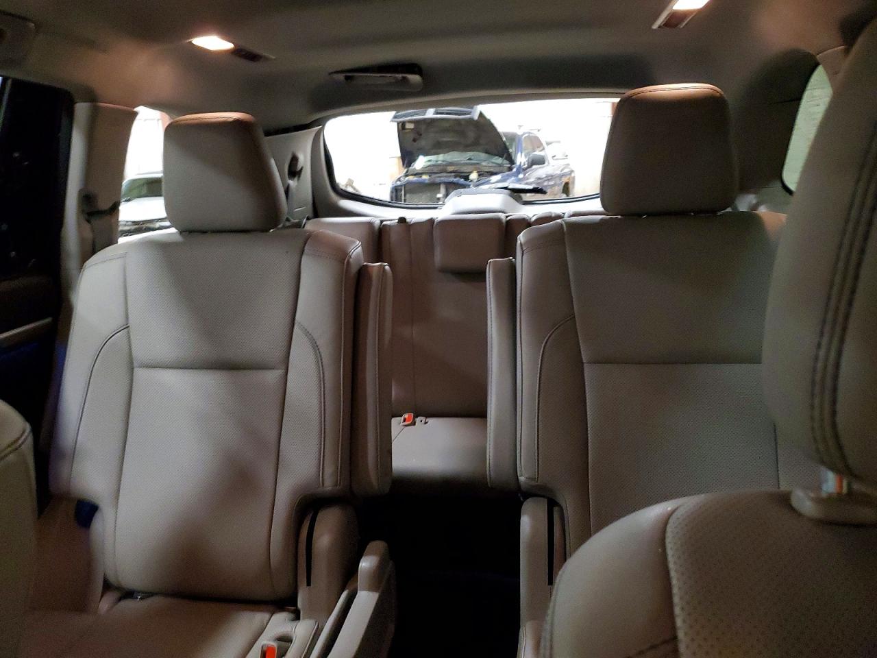 2018 TOYOTA HIGHLANDER HYBRID LIMITED photo 10