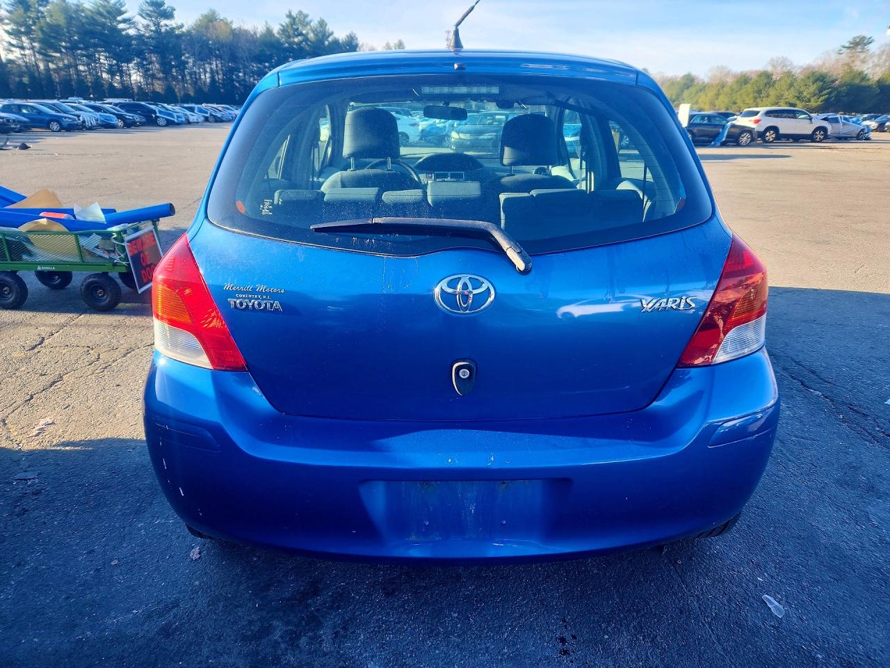 2010 TOYOTA YARIS BASE photo 11