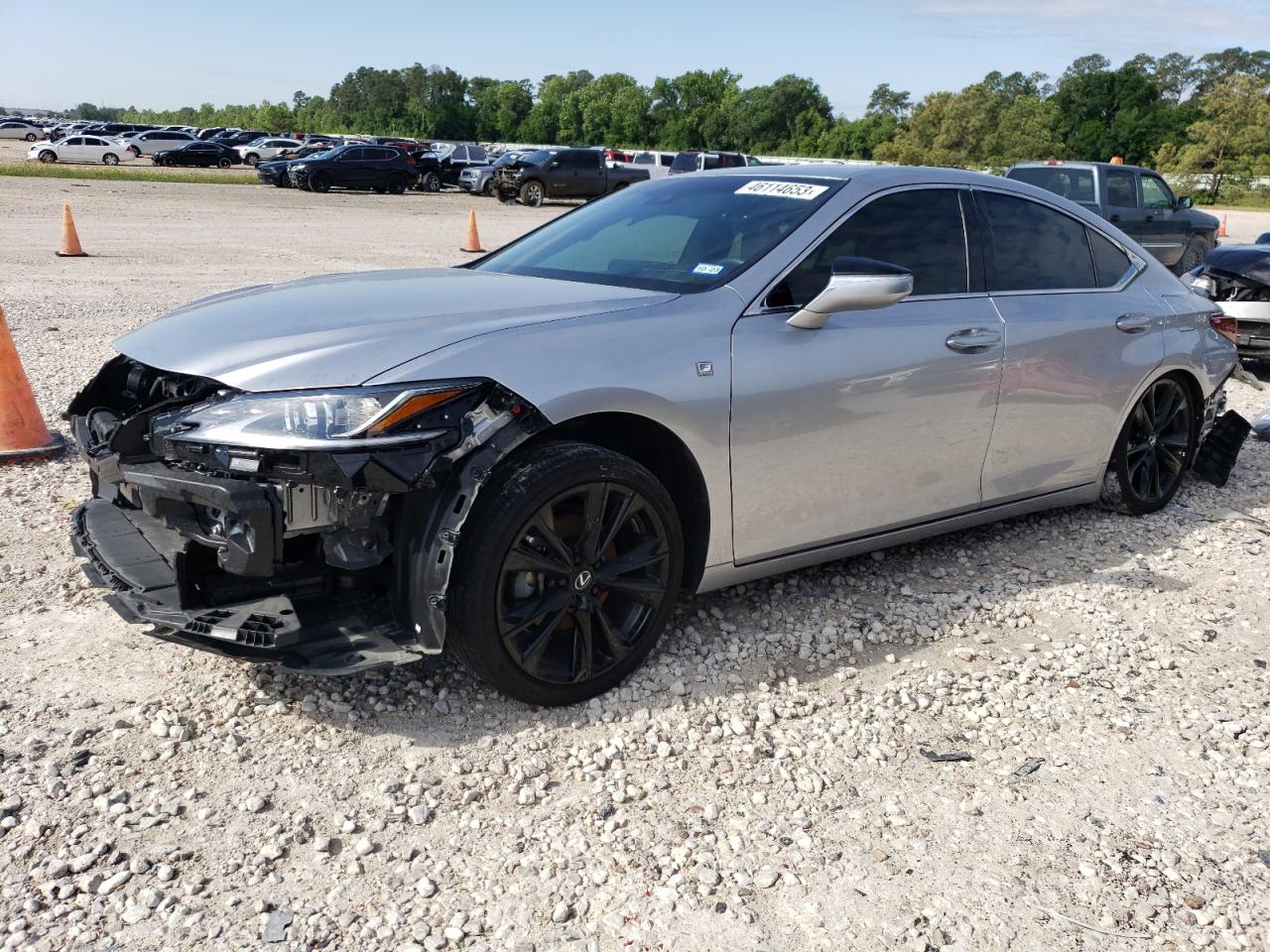 2022 LEXUS ES