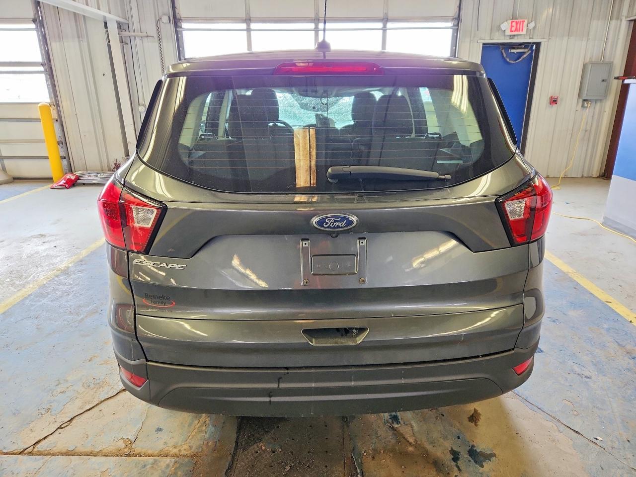 2019 FORD ESCAPE S photo 6