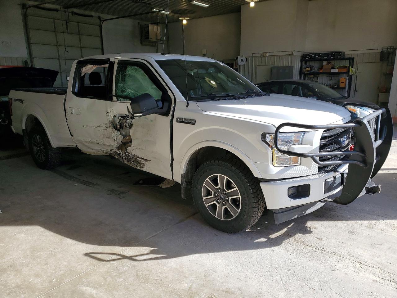 2017 FORD F150 SUPERCREW photo 7