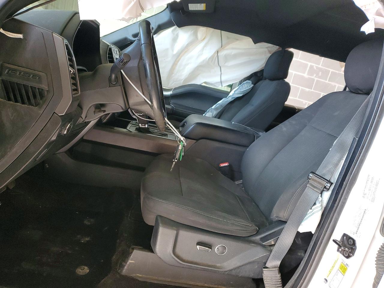 2017 FORD F150 SUPERCREW photo 13