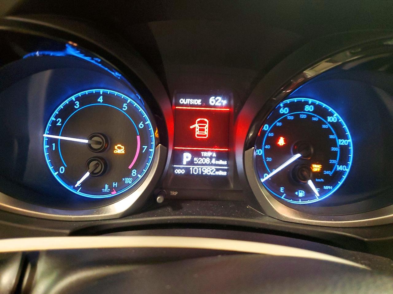 2016 TOYOTA COROLLA S photo 9