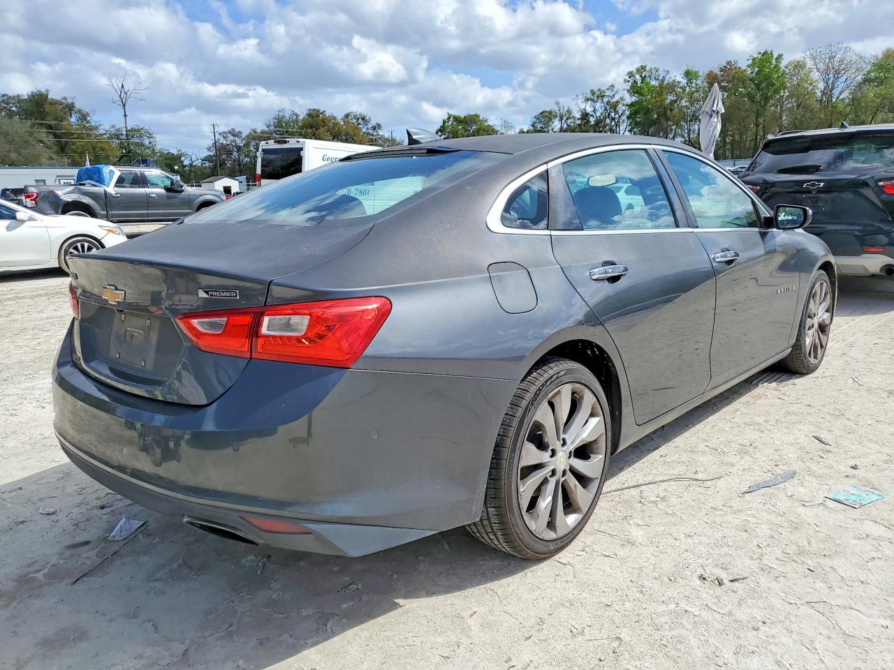 2016 CHEVROLET MALIBU PREMIER photo 5