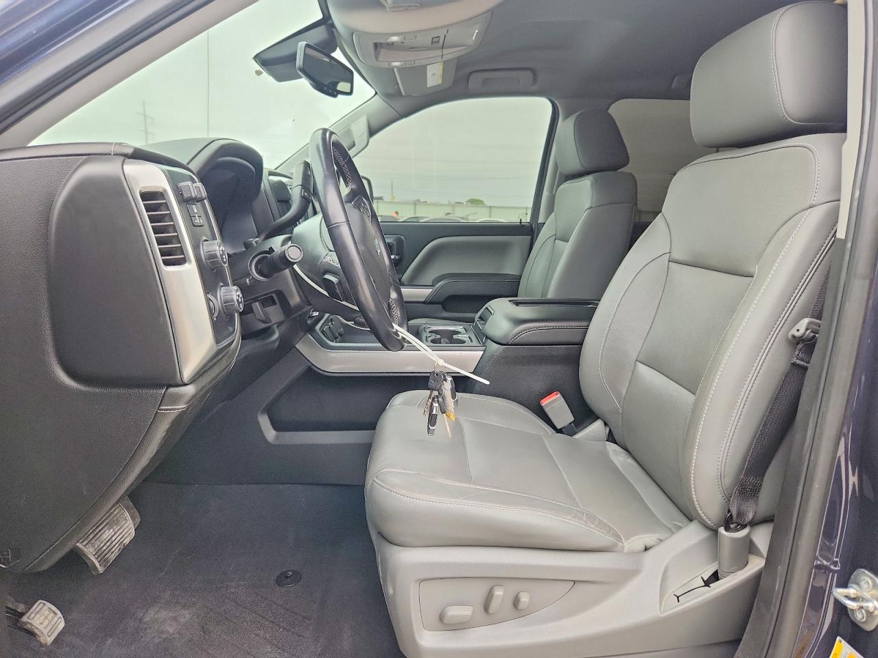 2018 CHEVROLET SILVERADO K1500 LTZ photo 7