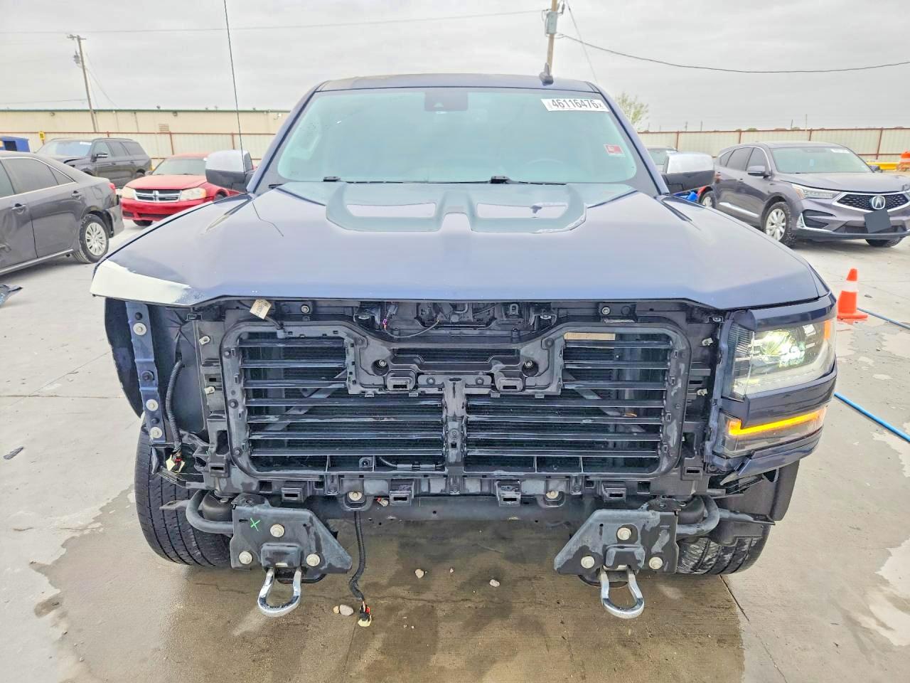 2018 CHEVROLET SILVERADO K1500 LTZ photo 5