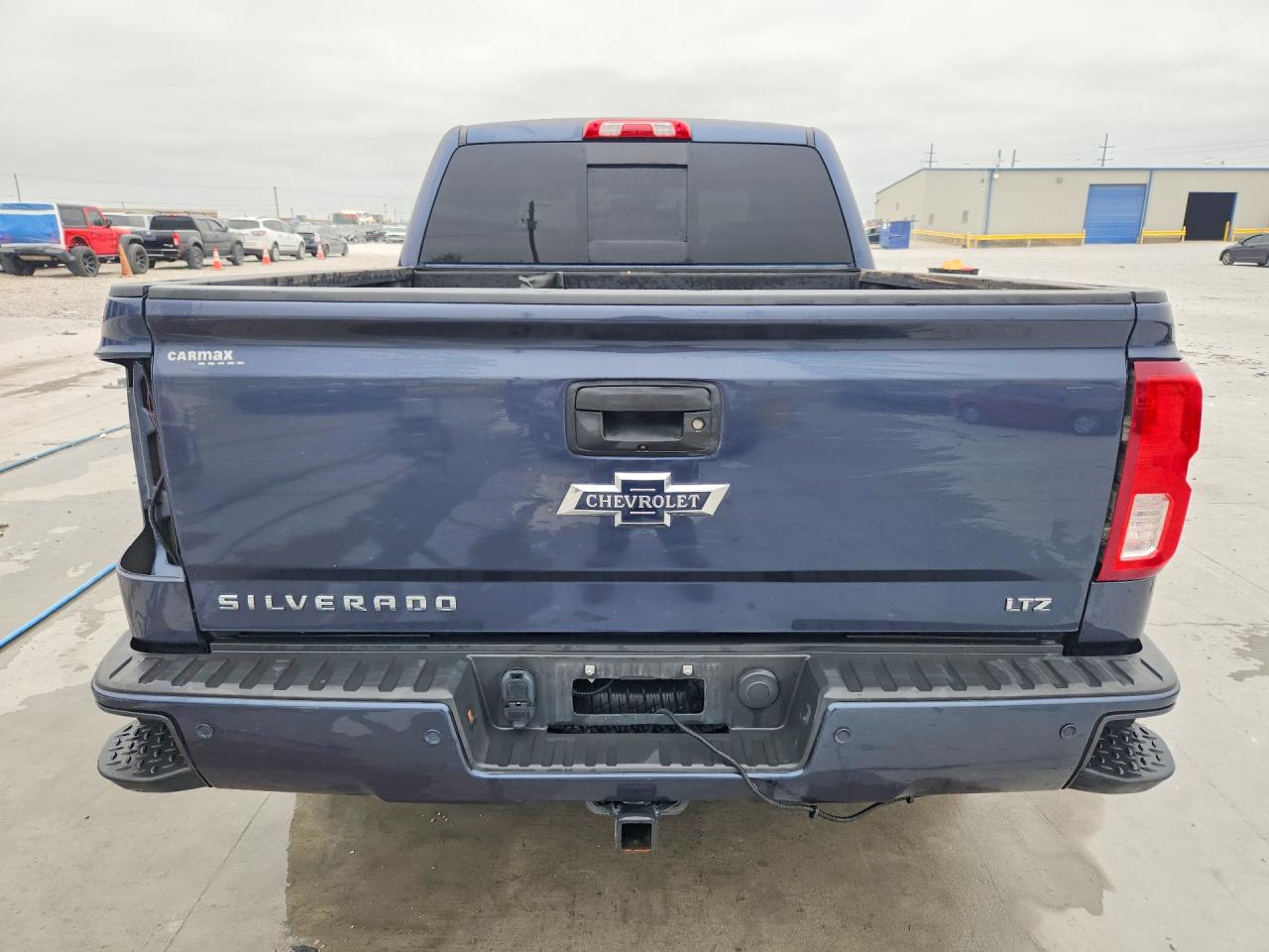 2018 CHEVROLET SILVERADO K1500 LTZ photo 6
