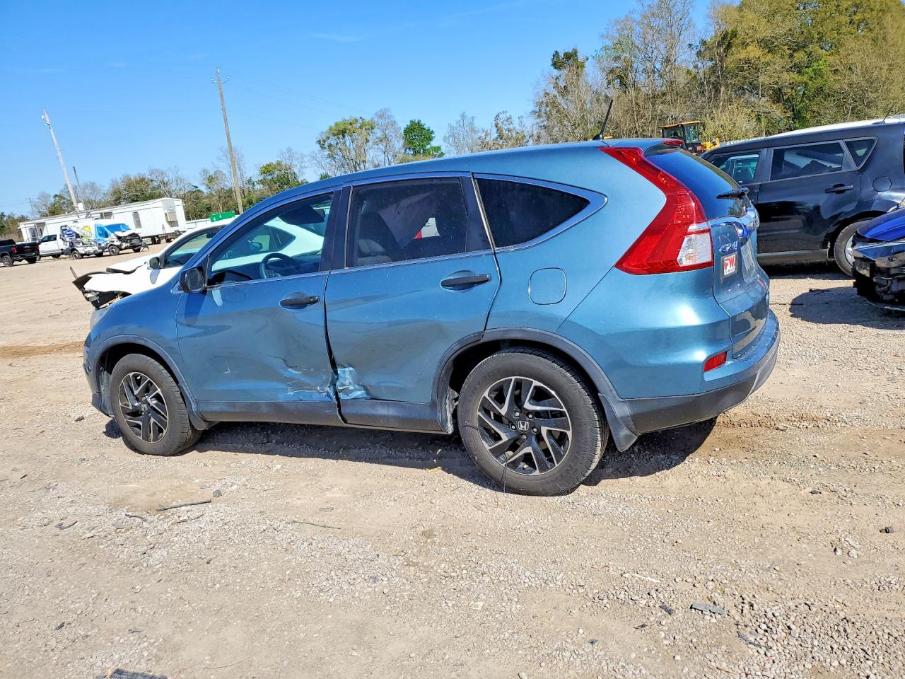 2016 HONDA CR-V SE photo 2