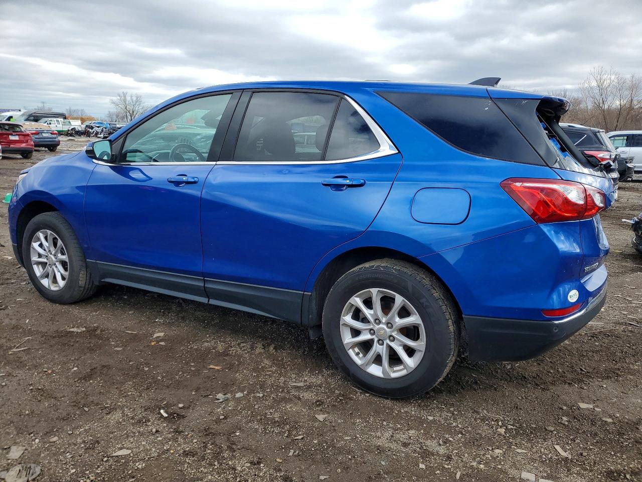 2019 CHEVROLET EQUINOX LT photo 3