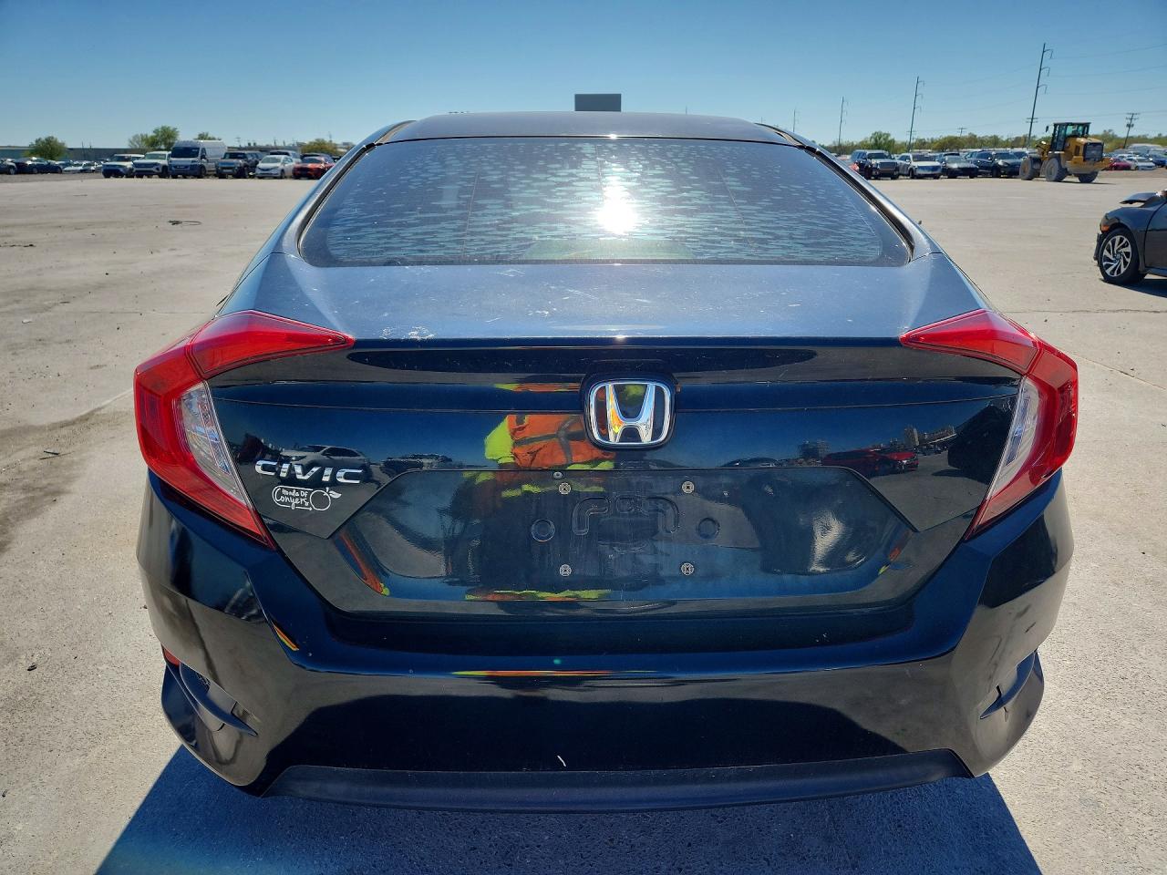 2016 HONDA CIVIC LX photo 11