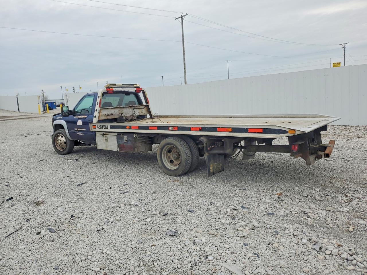 1995 CHEVROLET GMT-400 ROLLBACK TOW TRUCK photo 2
