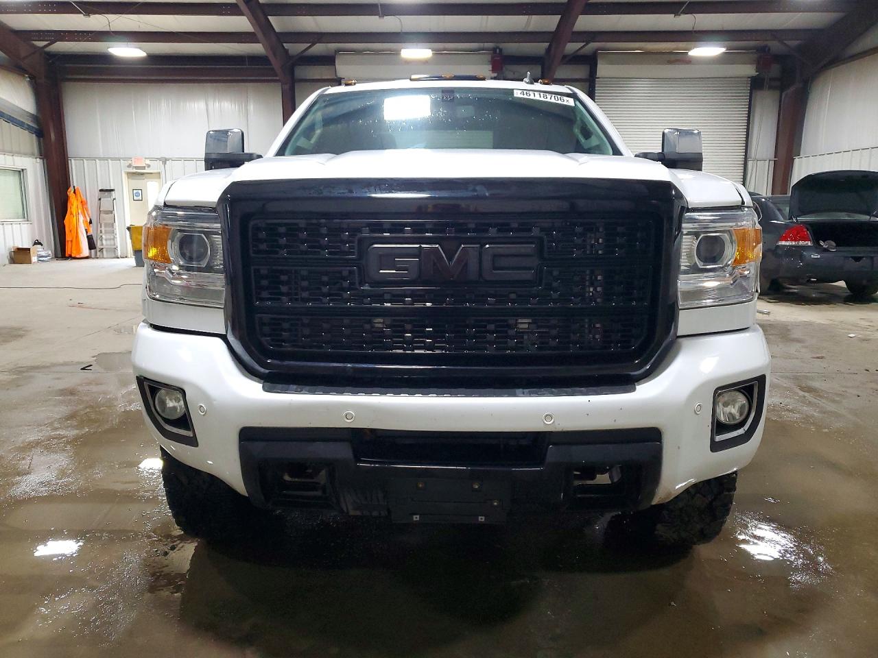 2015 GMC SIERRA K2500 SLE photo 5