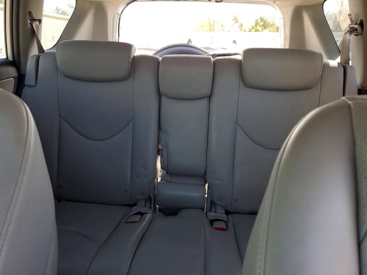 2010 TOYOTA RAV4 LIMITED photo 10