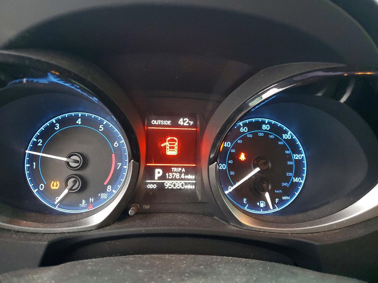 2016 TOYOTA COROLLA S PLUS photo 9