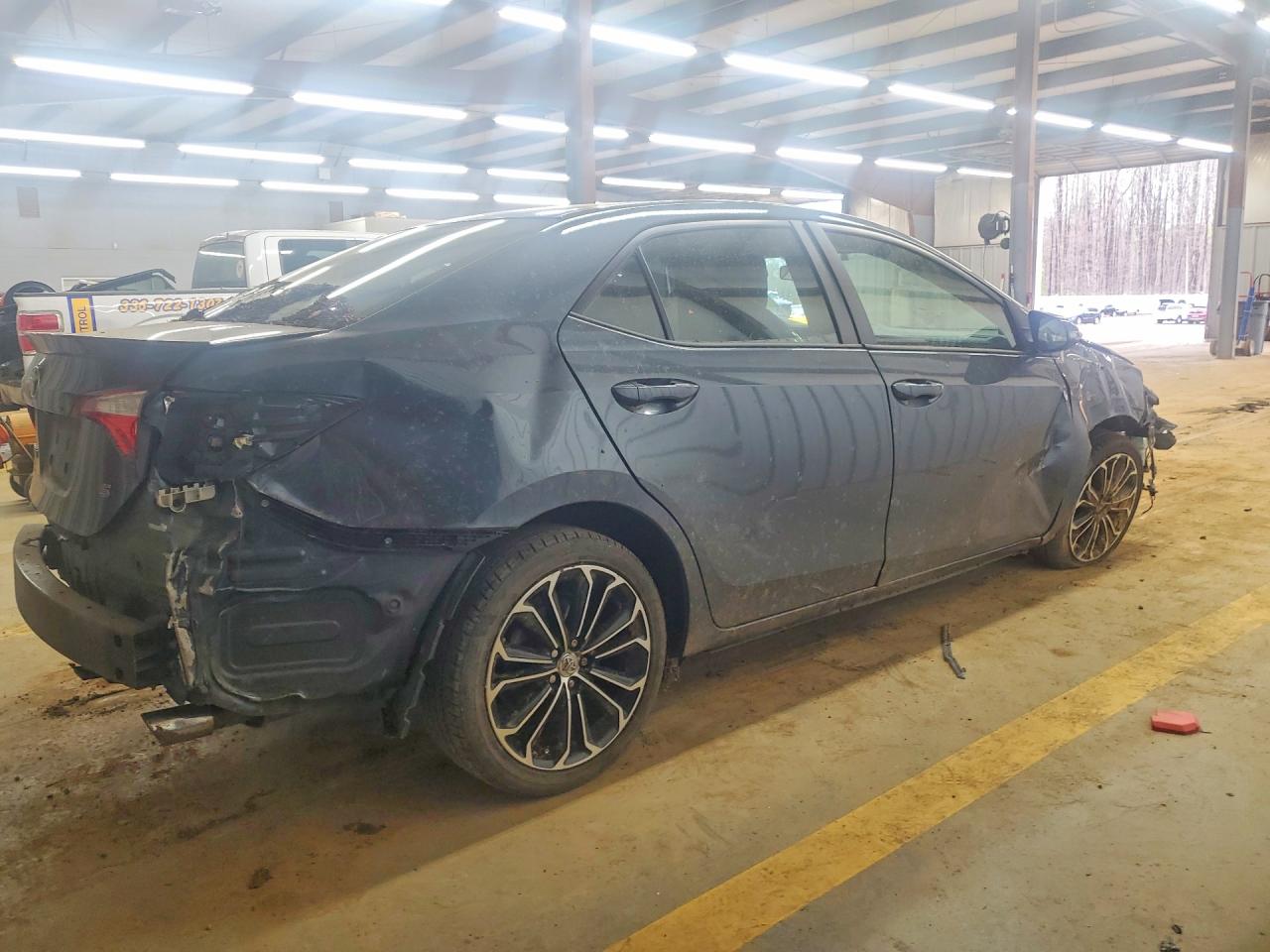 2014 TOYOTA COROLLA S PLUS photo 3