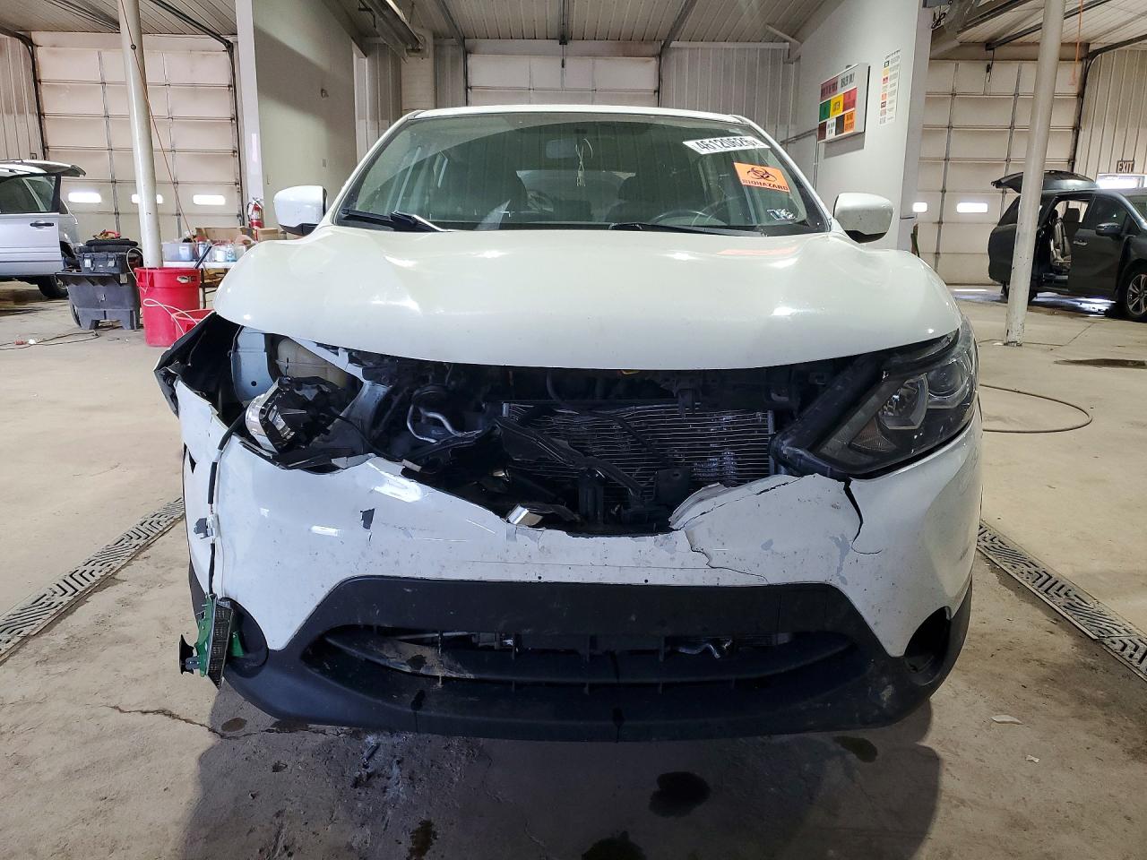 2019 NISSAN ROGUE SPORT S photo 9
