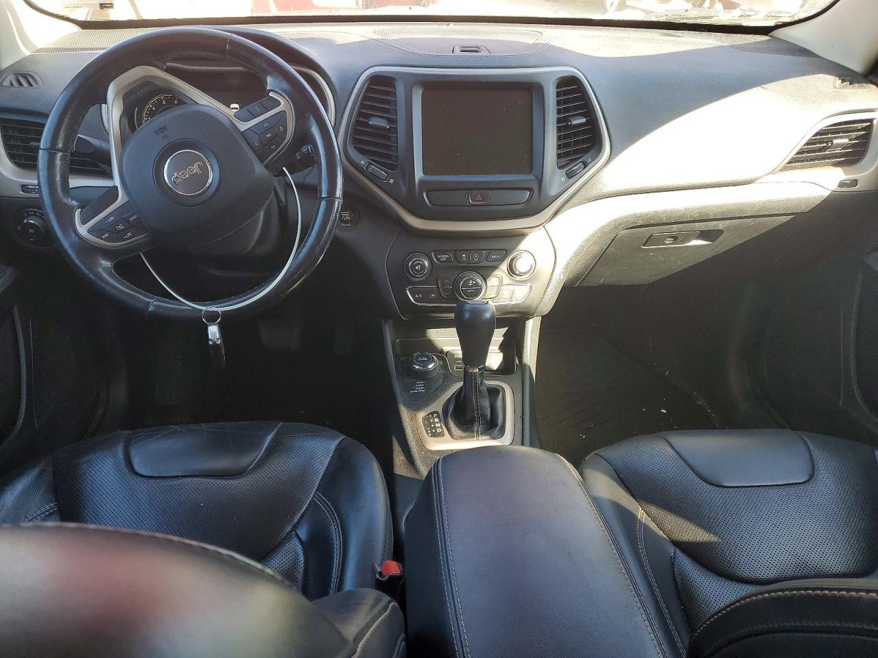 2016 JEEP CHEROKEE LIMITED photo 8