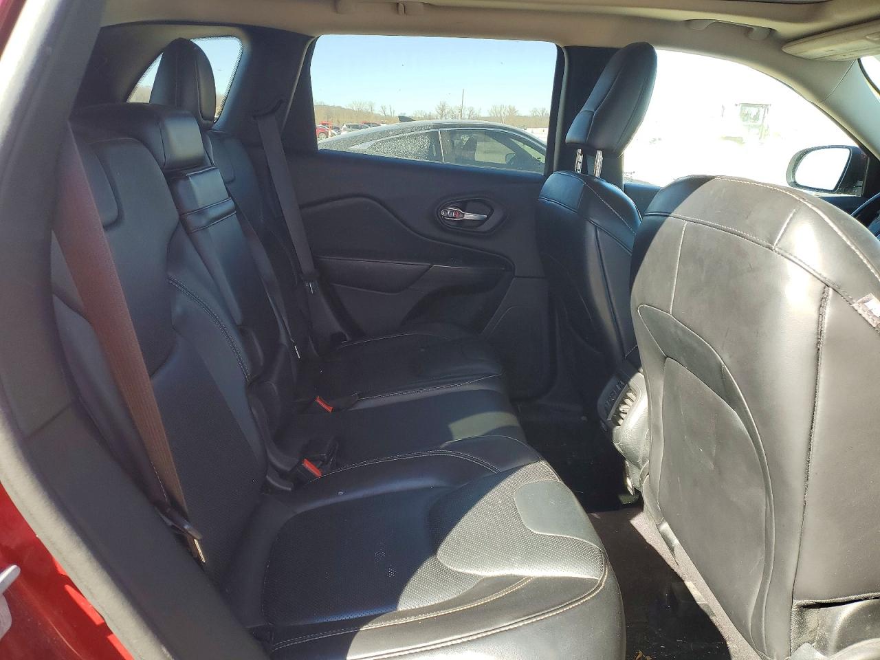 2016 JEEP CHEROKEE LIMITED photo 11