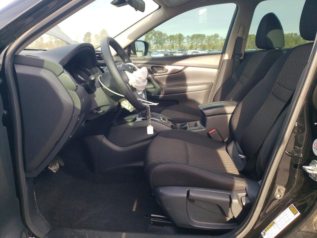 2020 NISSAN ROGUE S photo 13