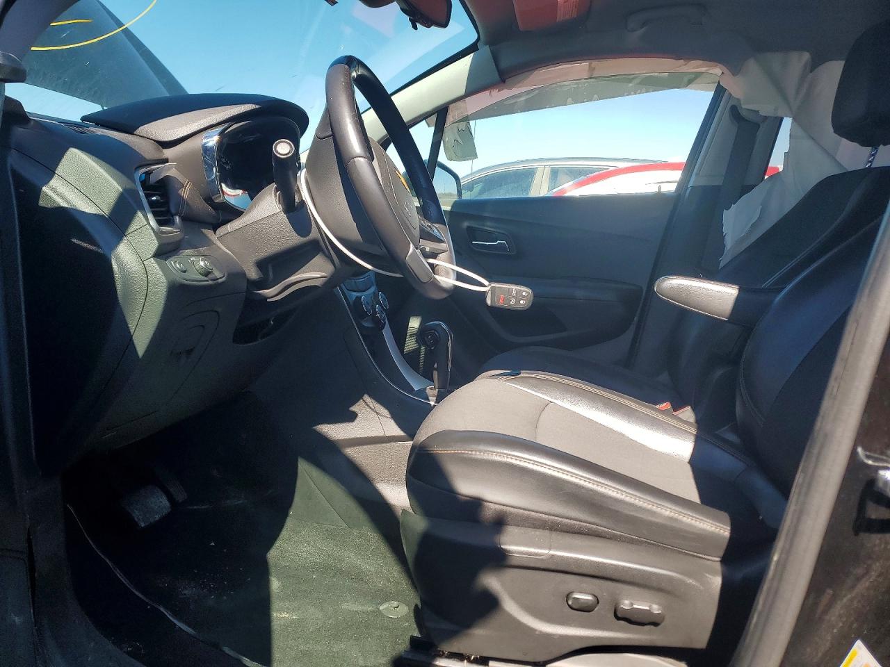 2019 CHEVROLET TRAX 1LT photo 19
