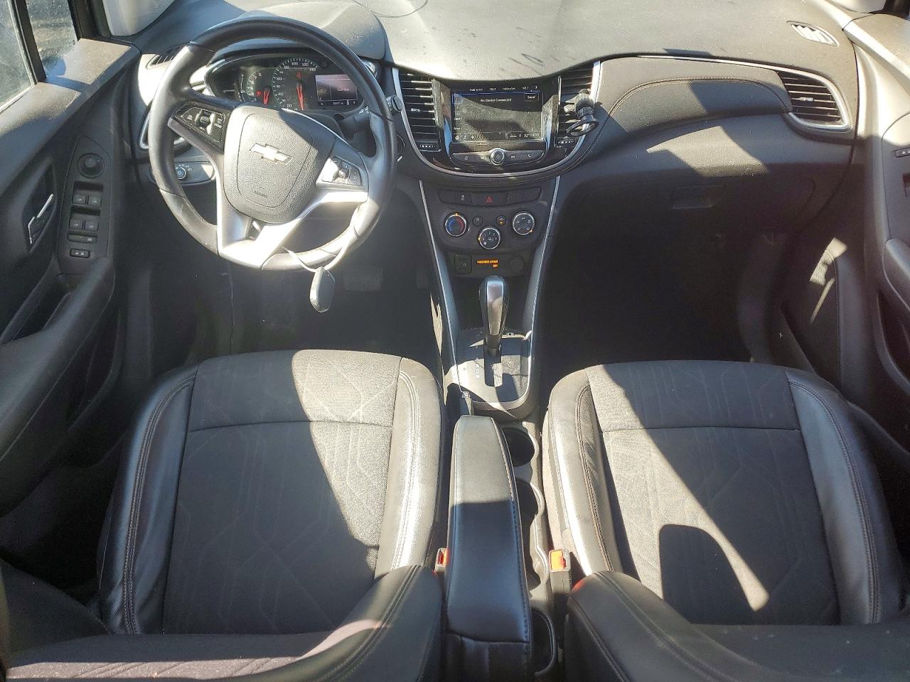 2019 CHEVROLET TRAX 1LT photo 22