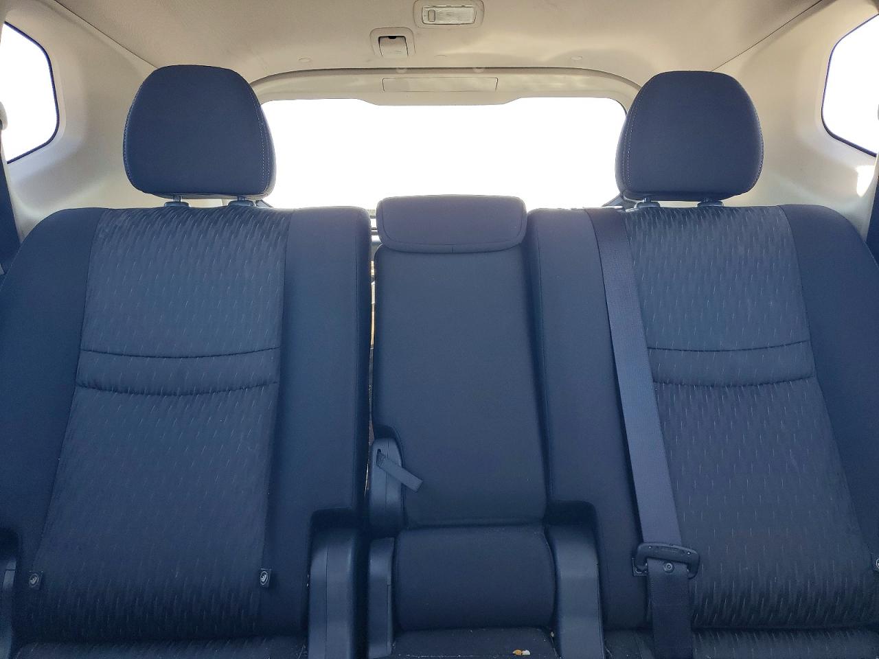 2018 NISSAN ROGUE SV photo 28
