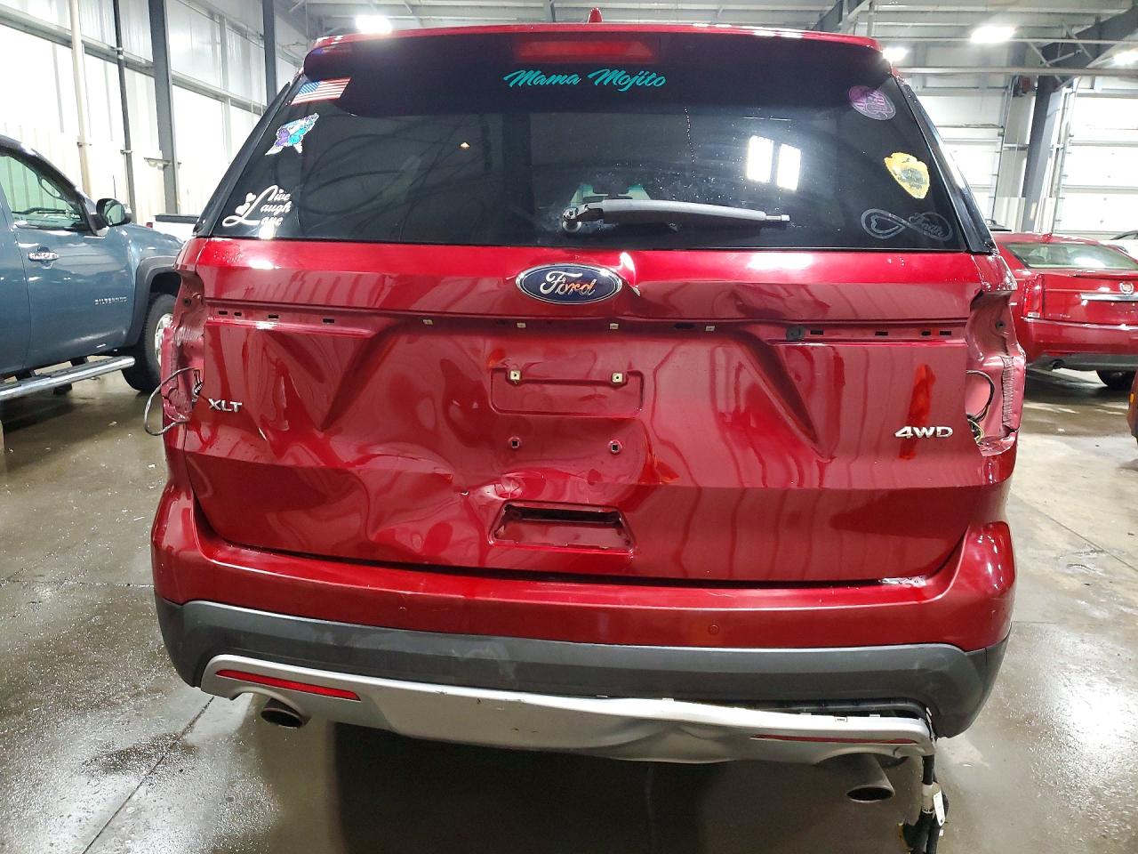 2017 FORD EXPLORER XLT photo 6