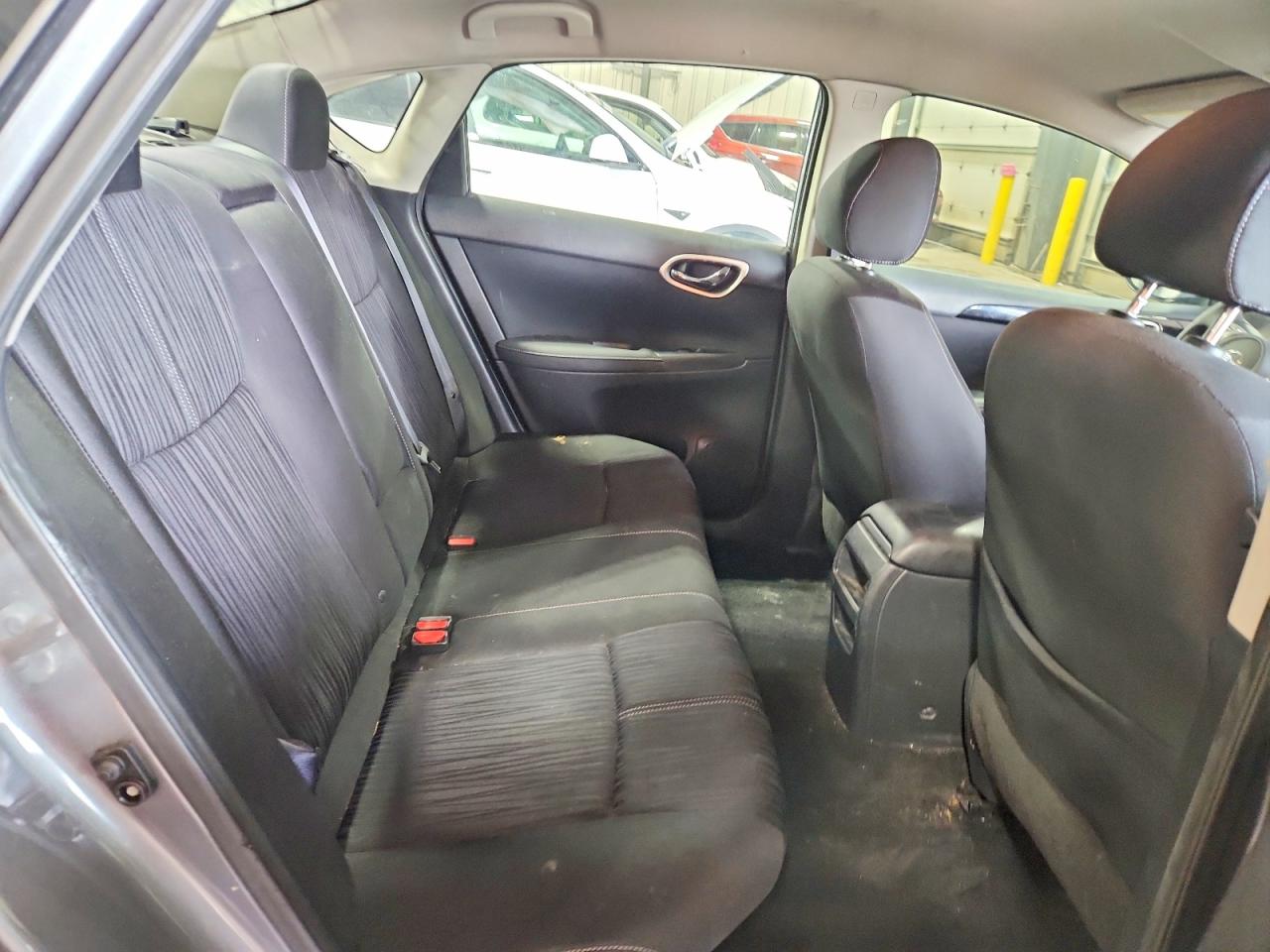 2017 NISSAN SENTRA S photo 10