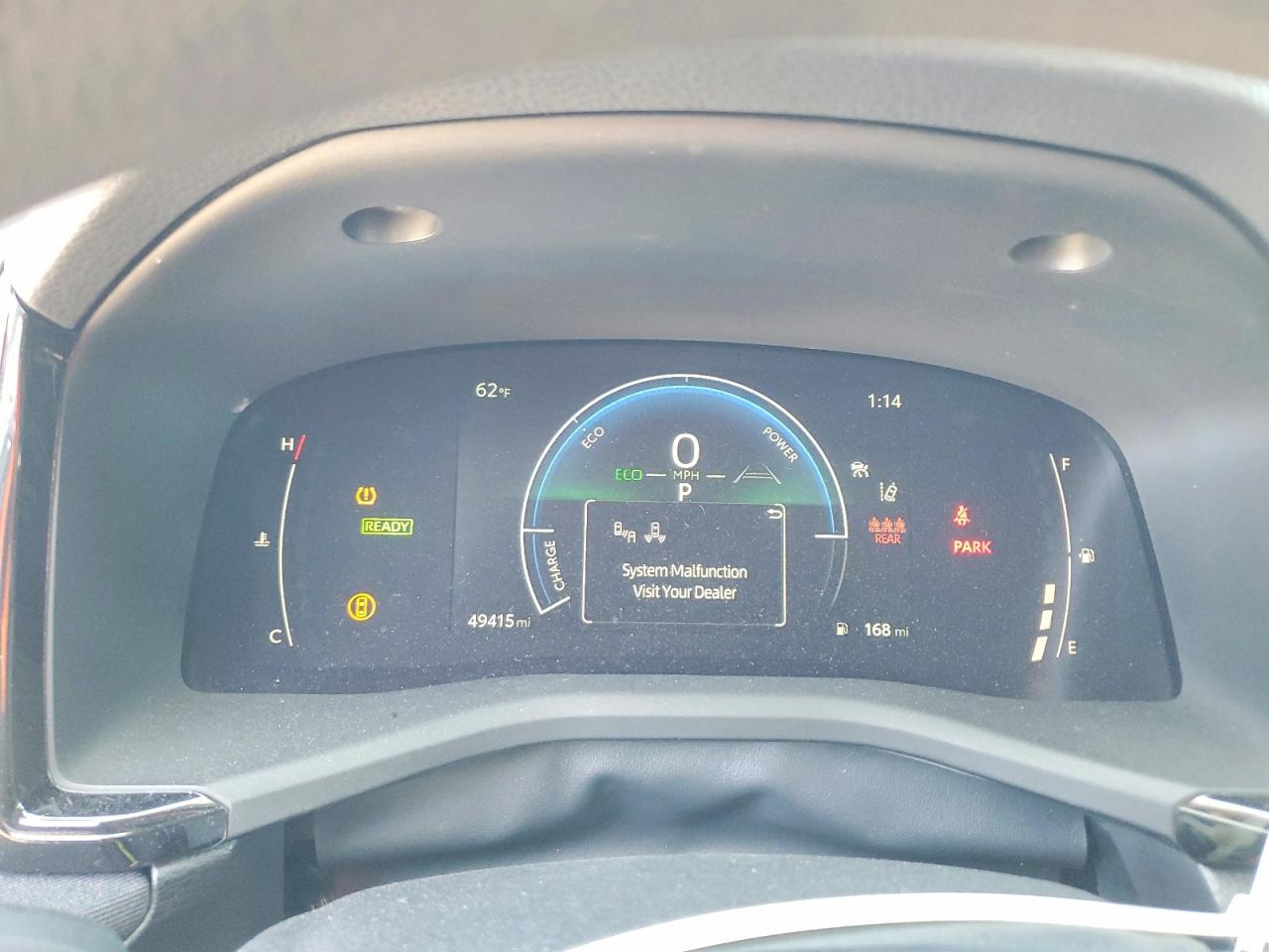 2025 TOYOTA CAMRY LE photo 9