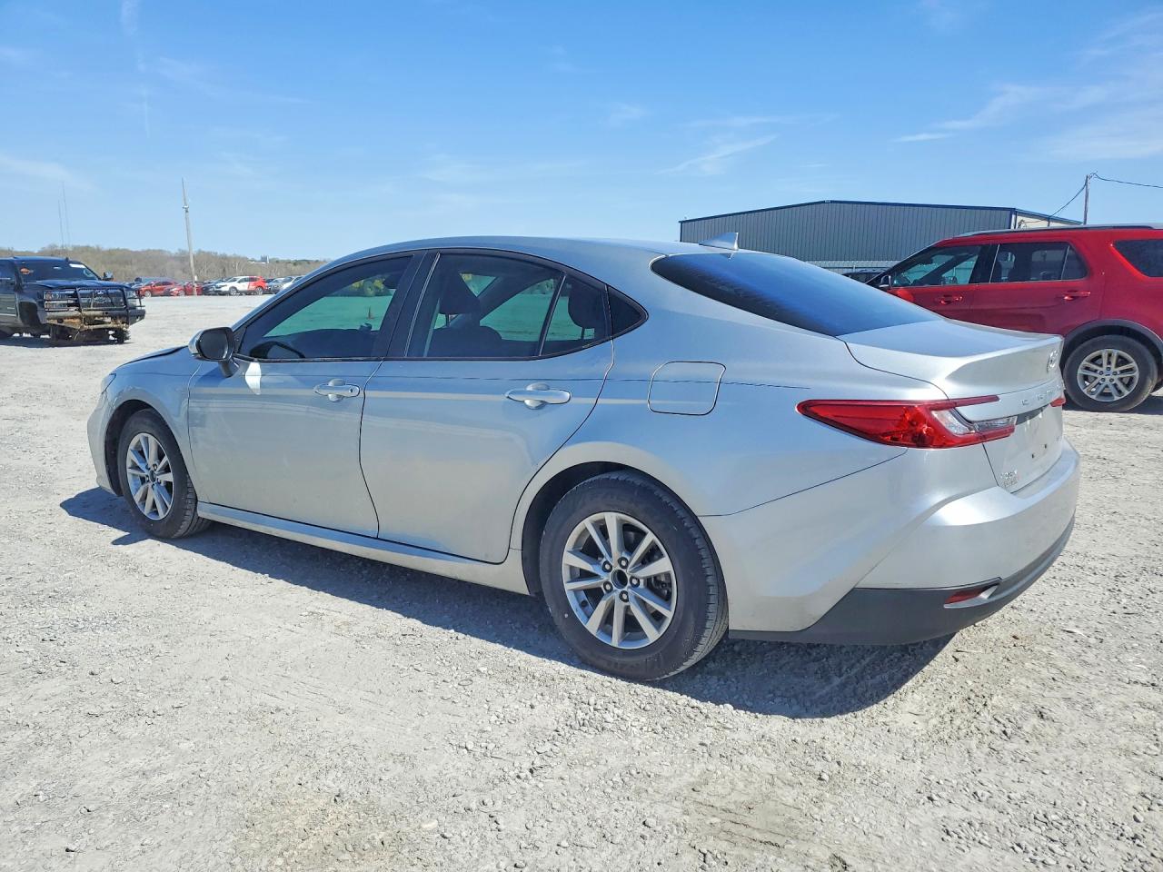 2025 TOYOTA CAMRY LE photo 2