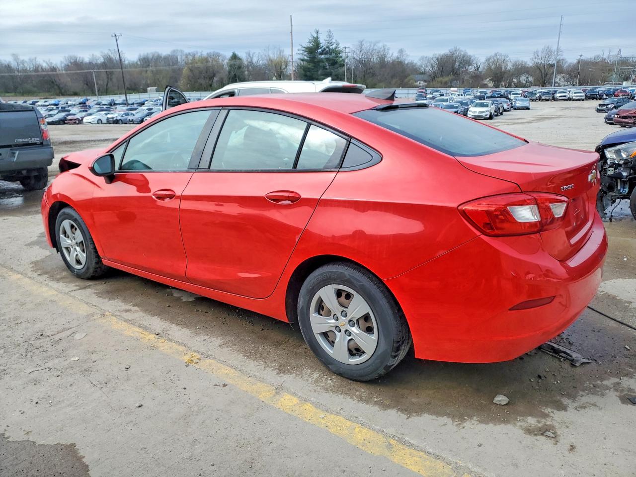2017 CHEVROLET CRUZE LS photo 3