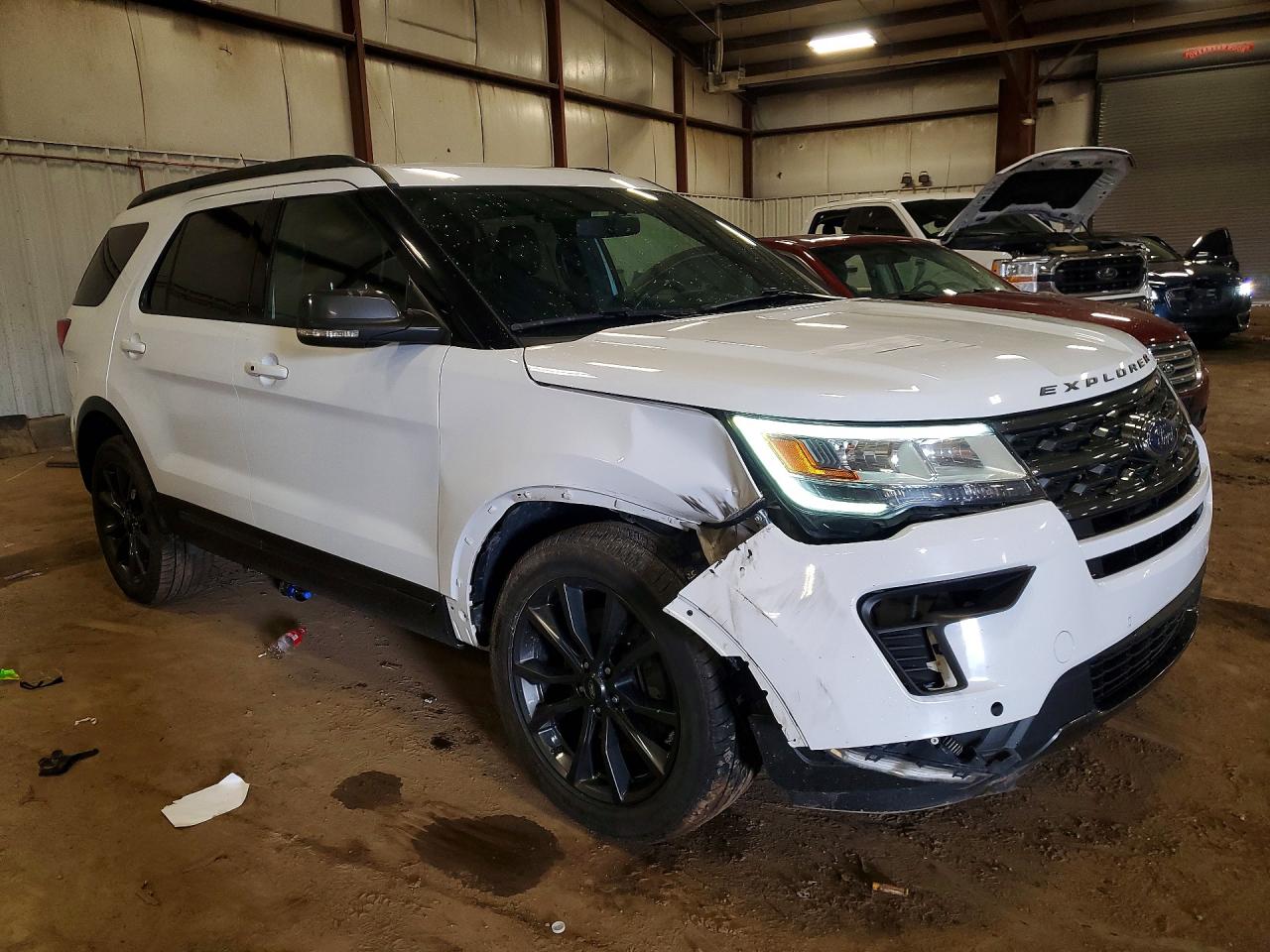 2018 FORD EXPLORER XLT photo 7