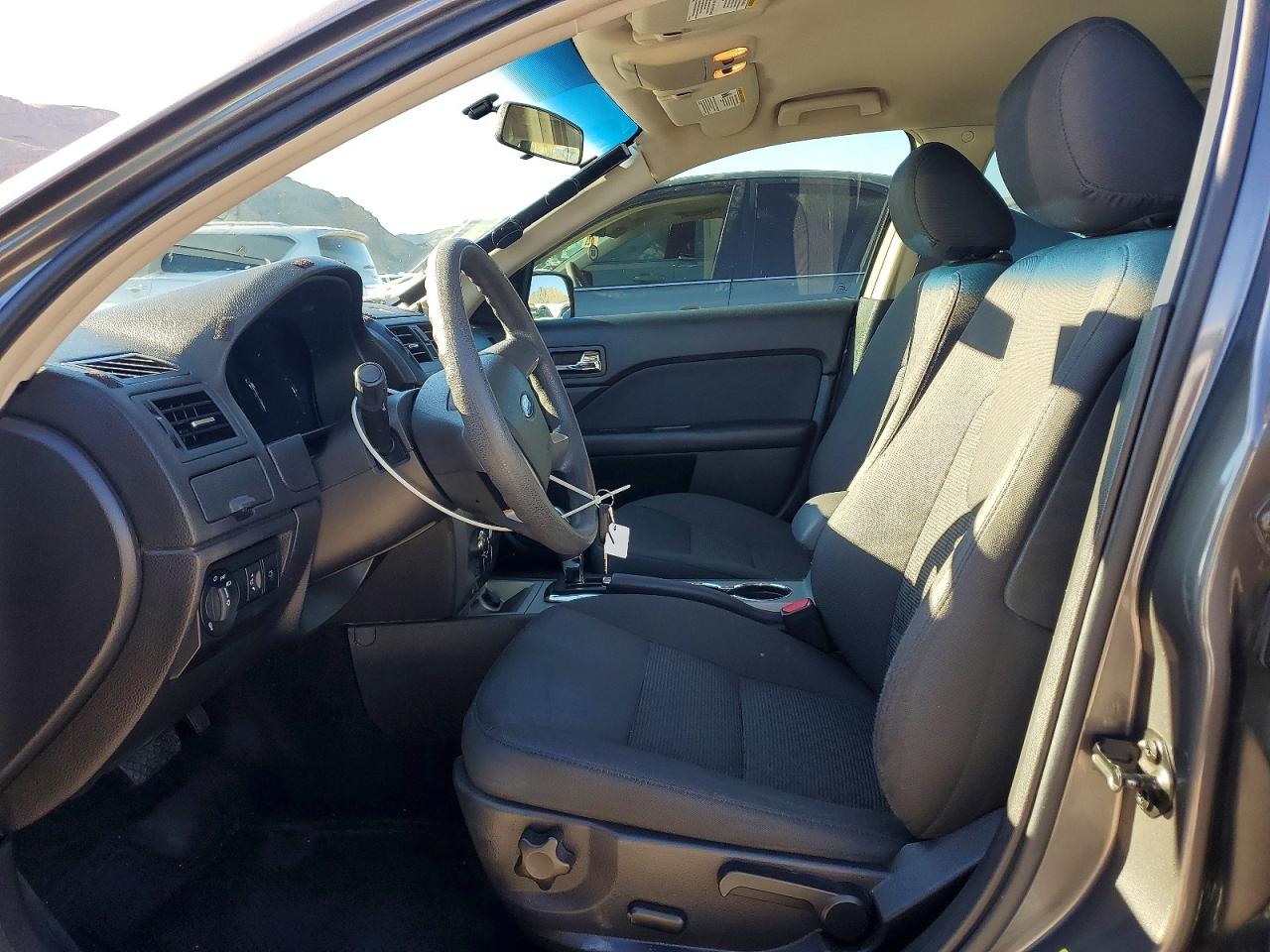 2010 FORD FUSION SE photo 7