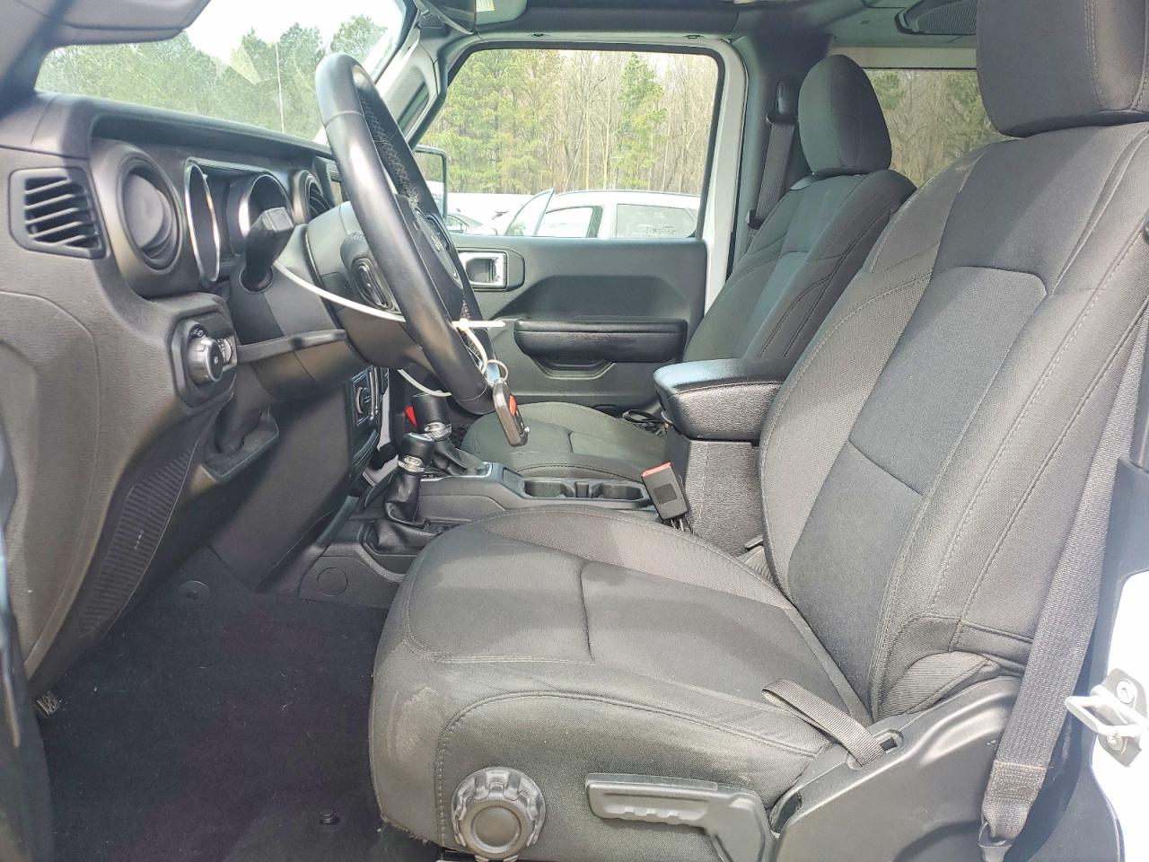2019 JEEP WRANGLER SPORT photo 19