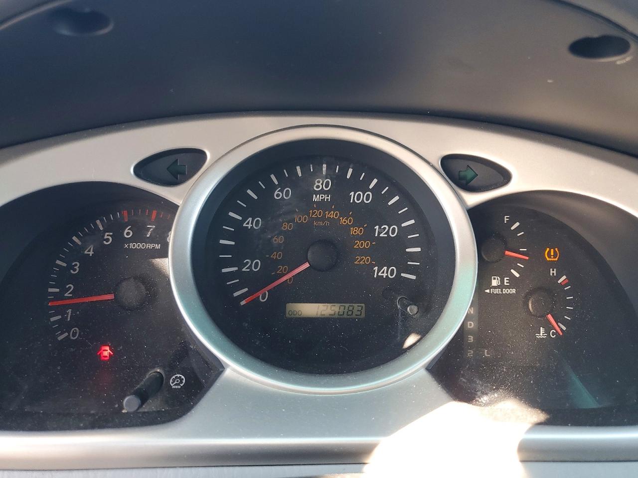 2007 TOYOTA HIGHLANDER BASE photo 9